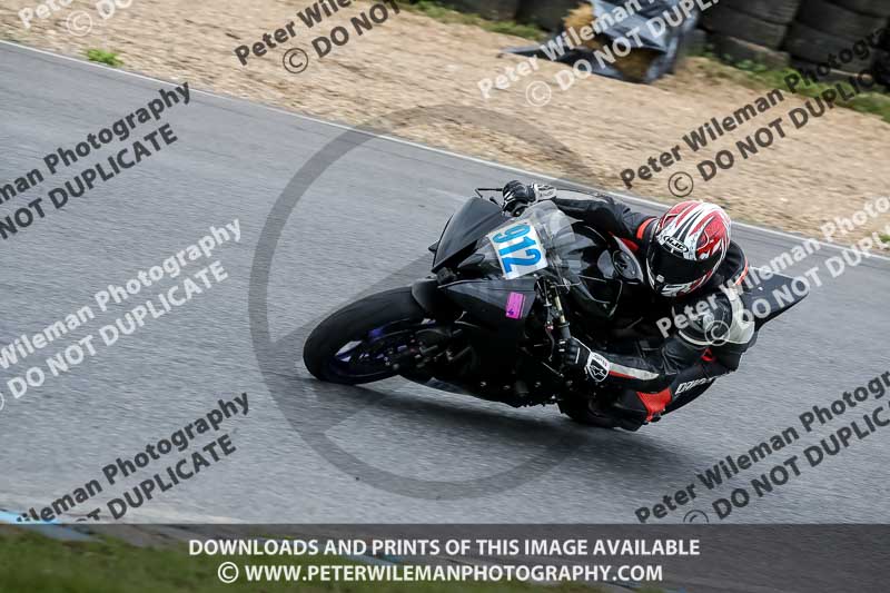 enduro digital images;event digital images;eventdigitalimages;lydden hill;lydden no limits trackday;lydden photographs;lydden trackday photographs;no limits trackdays;peter wileman photography;racing digital images;trackday digital images;trackday photos